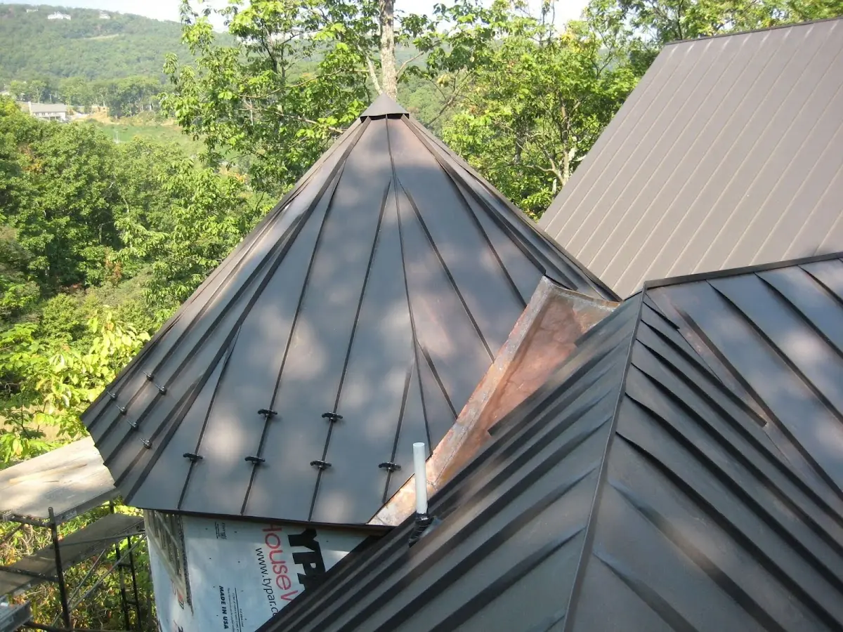 Professional Shingle Replacement & Repair by Craftsman Roofing in Skyland